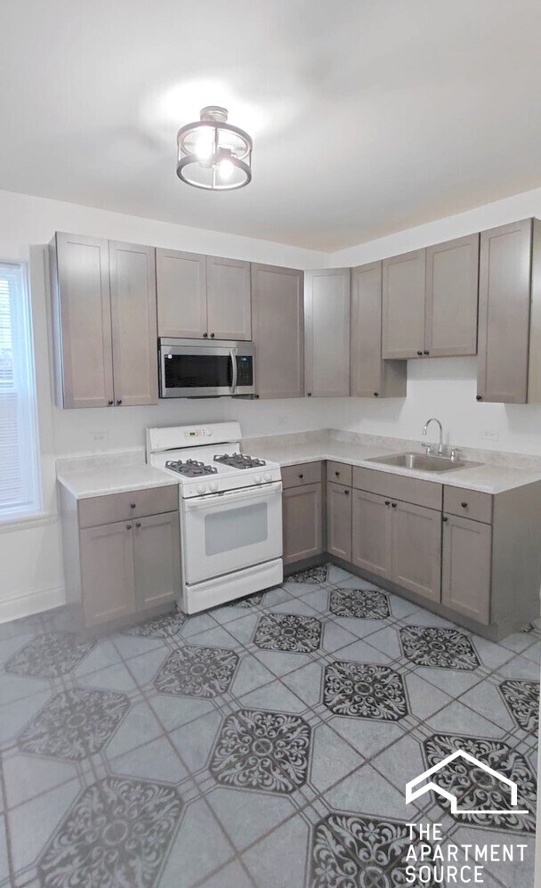 Photo - 1741 N Central Park Ave Unit 1