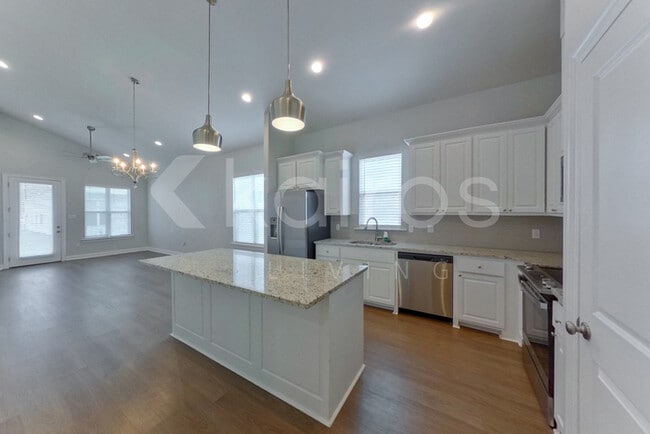 Photo - 4843 Mokki Ln