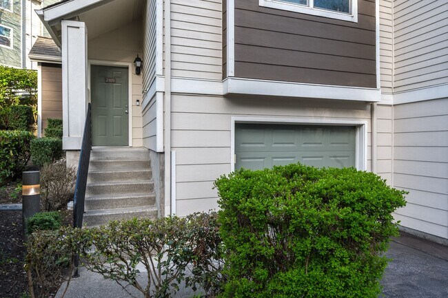 Photo - 2 bd 1.75 bath Lynnwood Townhome  availabl...
