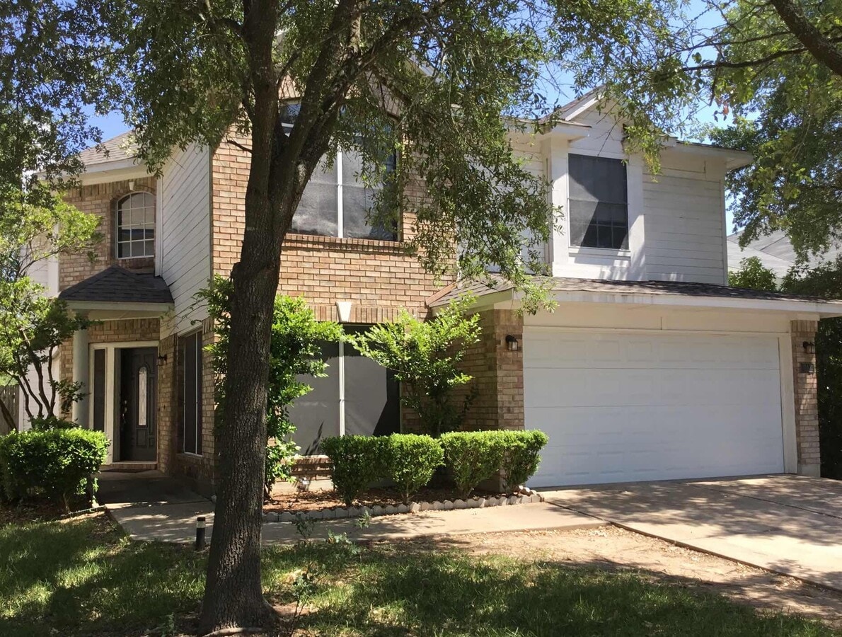 Photo - 947 Kirtomy Loop E