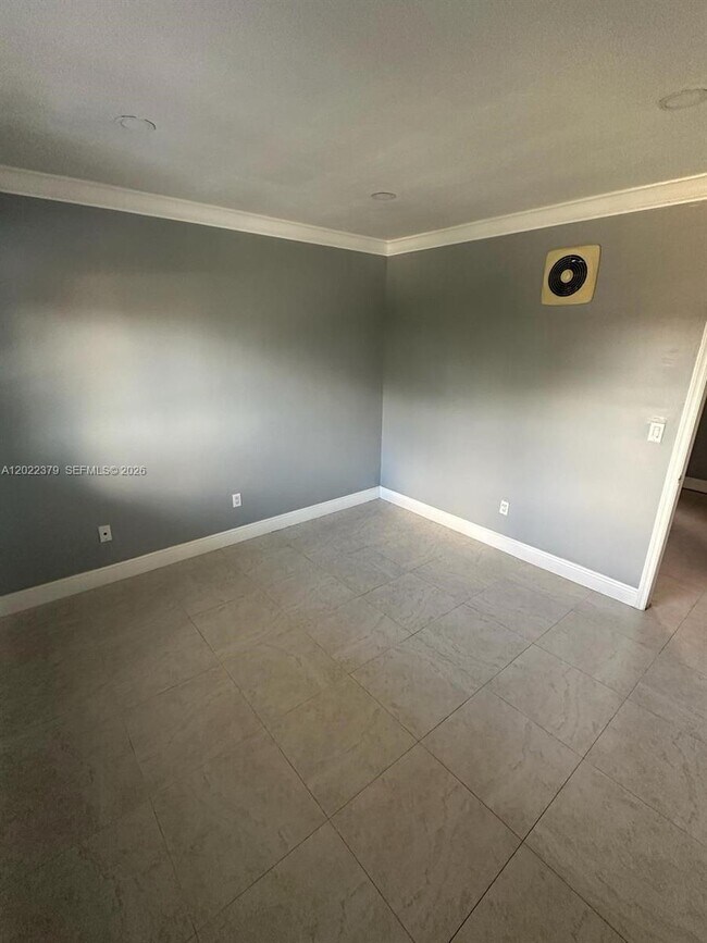 Photo - 1014 Salzedo St Unit 311
