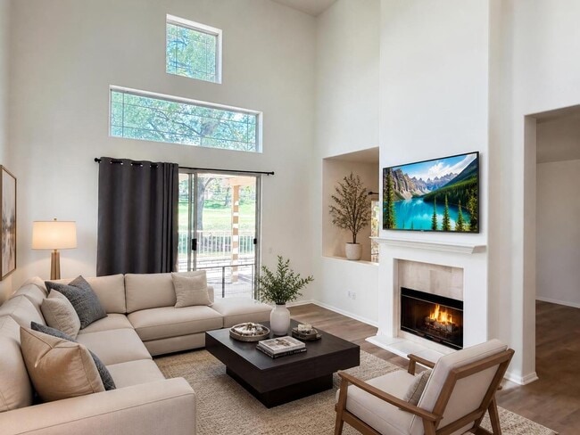 Photo - 1441 Upland Hills Dr N