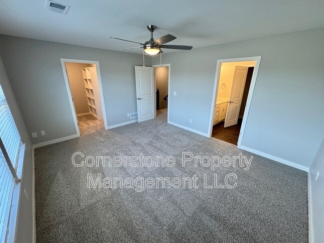 Photo - 8419 Valley Spring Dr