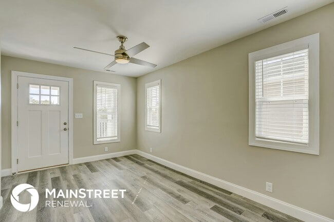 Photo - 3145 4th Ave S