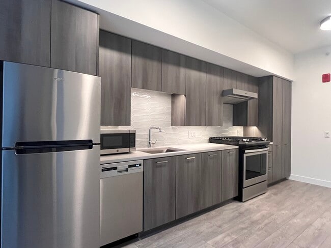 Building Photo - 841 W Monroe St Unit 419S Rental