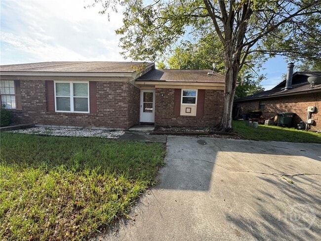 Photo - 6 Cobbler Ct Townhome