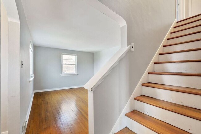 Photo - Recently Updated Single Family 3 Bedroom Home.  Available June 10th!