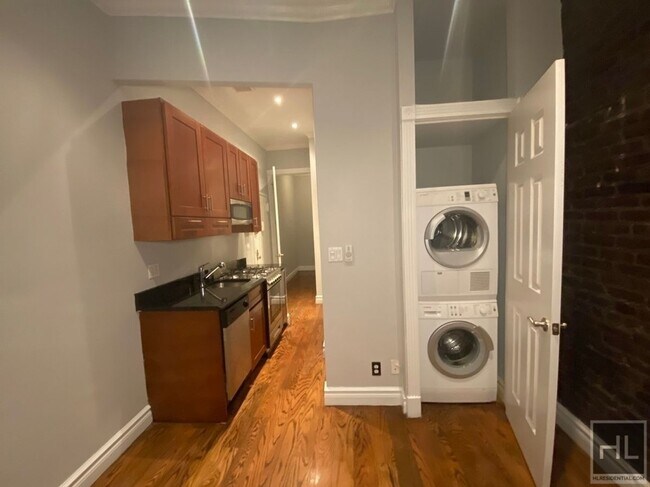 Photo - Leroy Street Unidad 3A