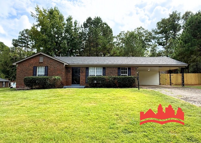 Photo - 5313 Longacre Ave