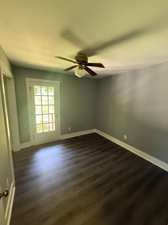 Photo - 3117 Barnsley Ln