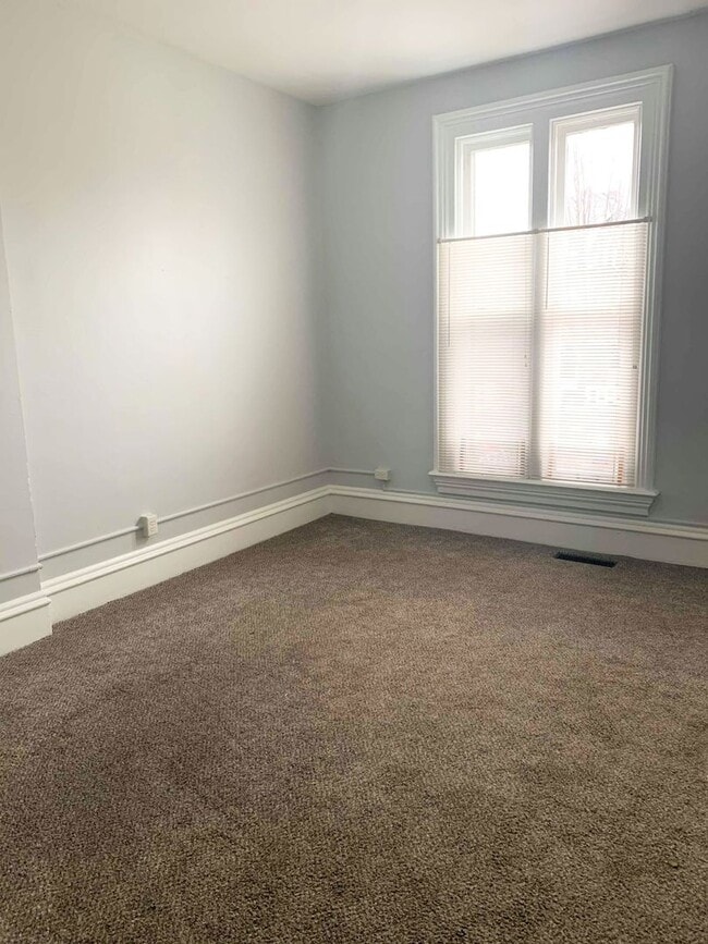 Photo - 635-639 Oregon Street Unidad 639-#1