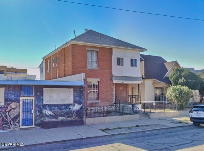 Photo - 1526 Yandell Dr Unit 2