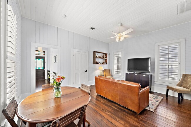 Photo - 2013 Decatur St