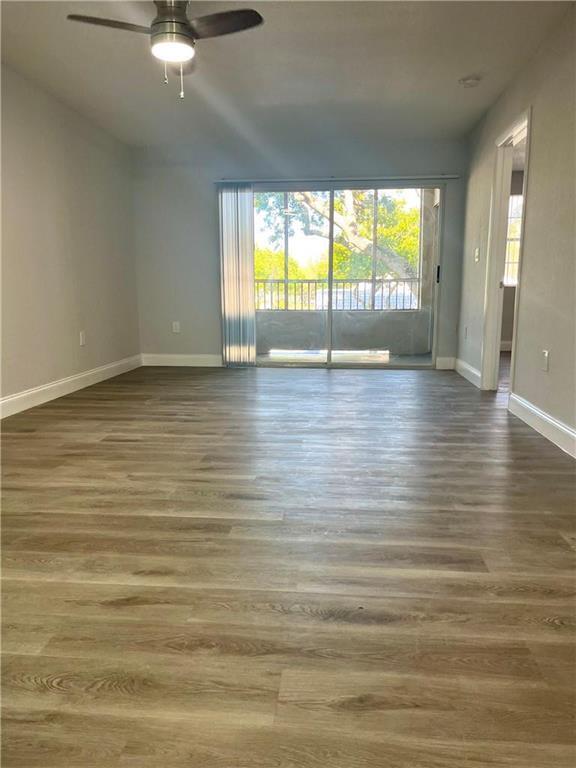 Photo - 2820 N Oakland Forest Dr Unit 203