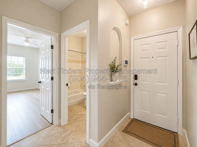 Photo - 10000 Gate Pkwy N Unit 1015