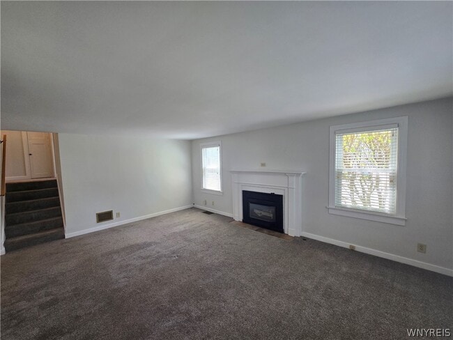 Photo - 4289 Harris Hill Rd