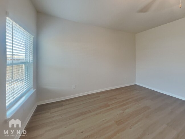 Photo - 15635 Plum Brk Dr