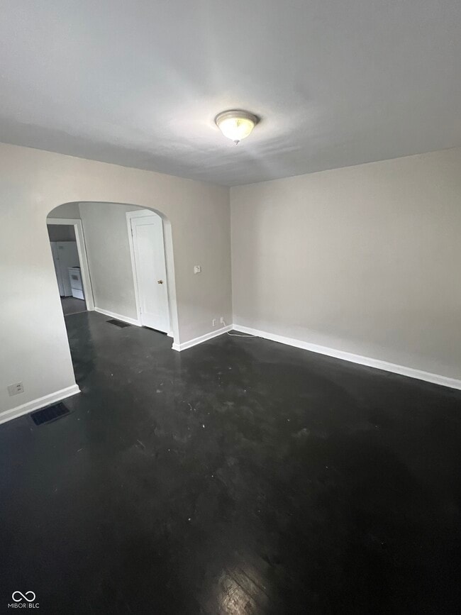 Photo - 854 N Bradley Ave