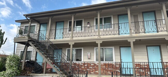 2810 Union