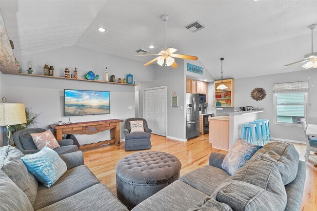 Photo - 4029 Fort Bend Dr