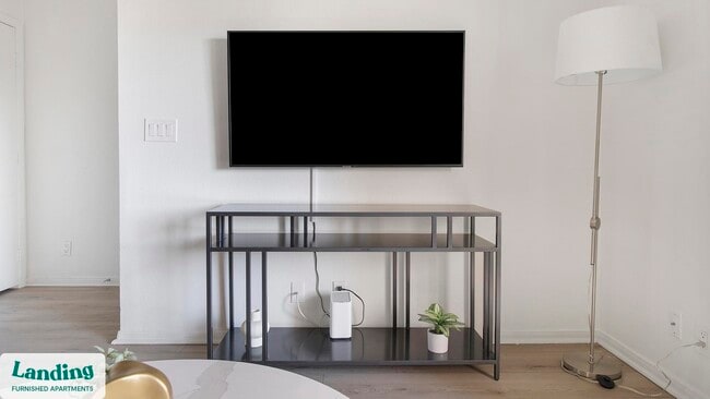 Photo - 1455 E Katie Ave Unidad O16.1407690