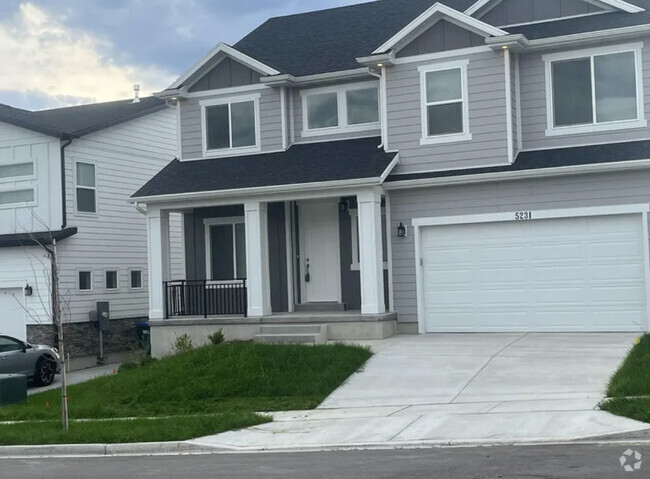 Building Photo - 5231 N Silver Pne Ln Rental
