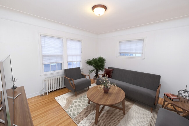 Photo - Virginia Flats