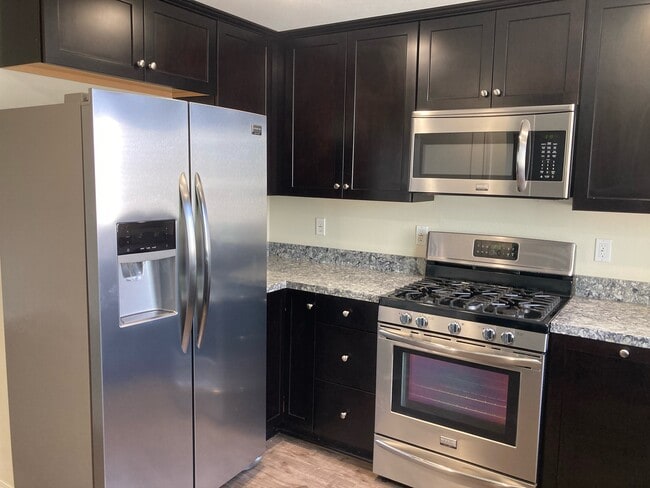 Photo - 10201 Mountair Ave