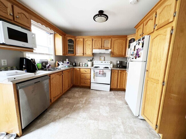 Photo - 118 Seaborn St