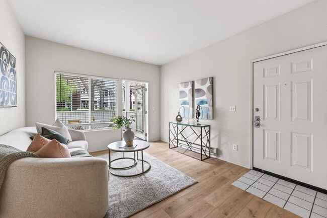 Photo - Spacious Upgraded Lower Level Condo in Marina Bay HOA....