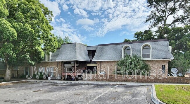 Photo - 7201 Arlington Expy Condo Unit #115