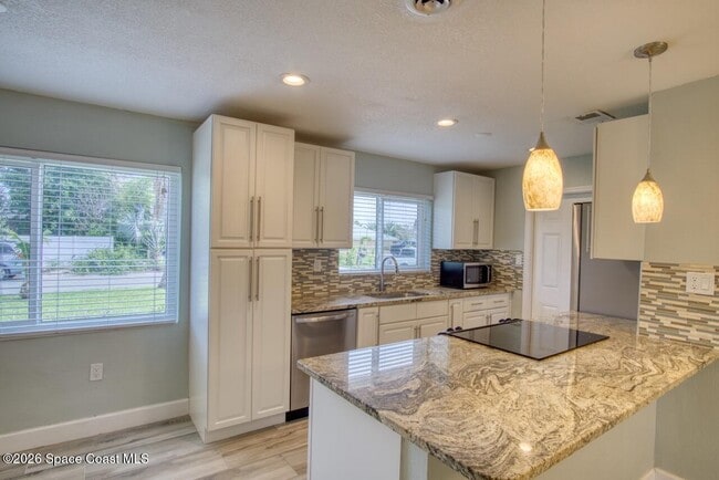 Photo - 341 W Arlington St
