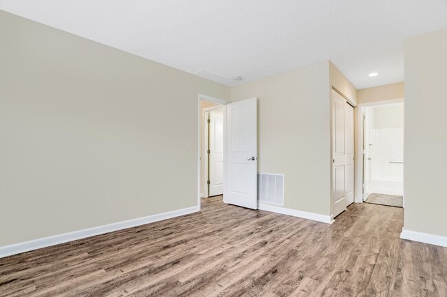 Photo - Glen at Bogey Hills