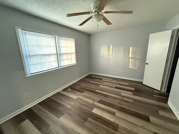 Photo - 1025 Carolina Rd