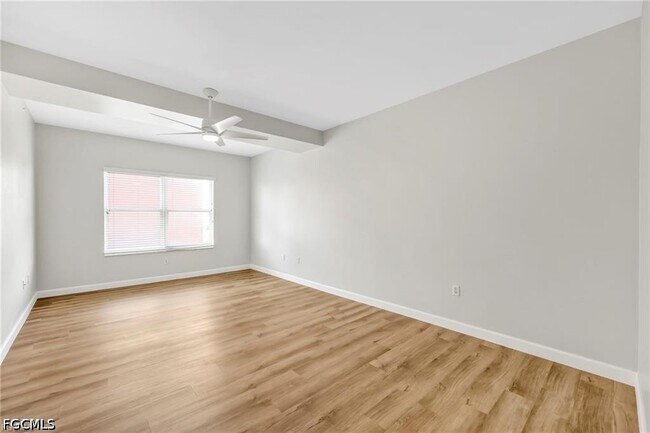 Photo - 14819 Laguna Dr Unit 403