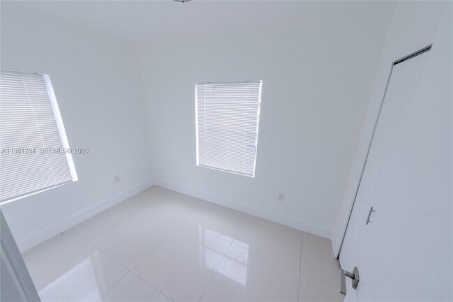 Photo - 1890 NW 35th St Unit 6