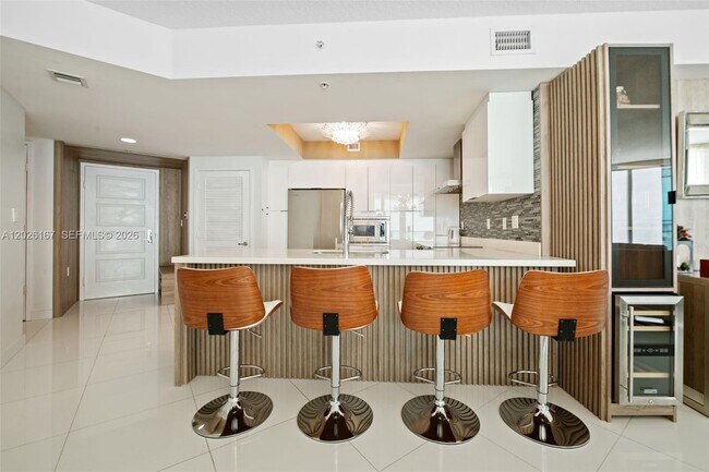 Photo - 150 Sunny Isles Blvd Unidad 1-1101