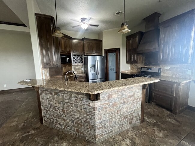 Photo - 48 Creekside Dr