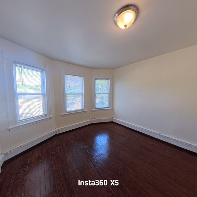 18-22 Carthage St