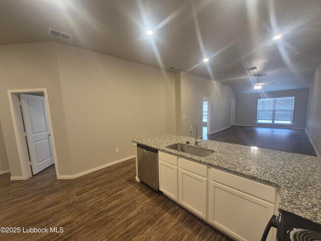 Photo - 2109 N Jayton Ave