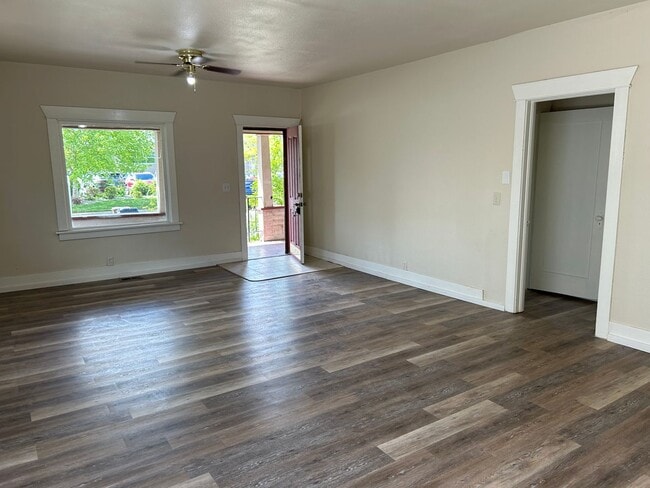 Photo - 3 Bed 1 Bath Home With Fresh Updates!!!