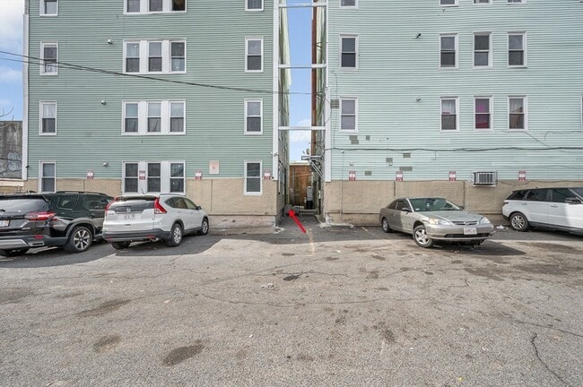 Photo - 50 1/2 Common St Unidad 5