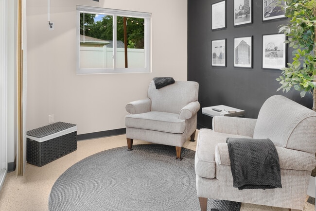 Photo - 1738-1711 11th Ave