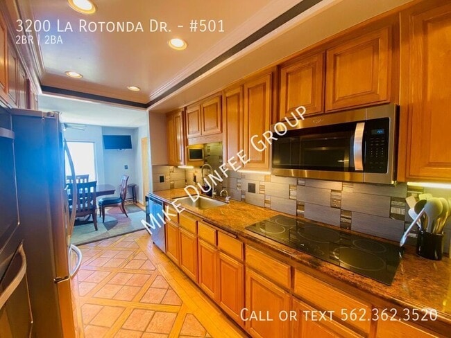 Photo - 3200 La Rotonda Dr Unit #501