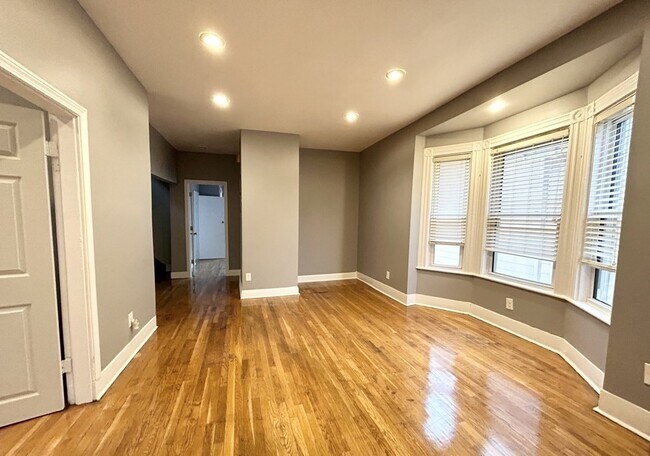 Photo - 14 Batchelder St Unidad #2