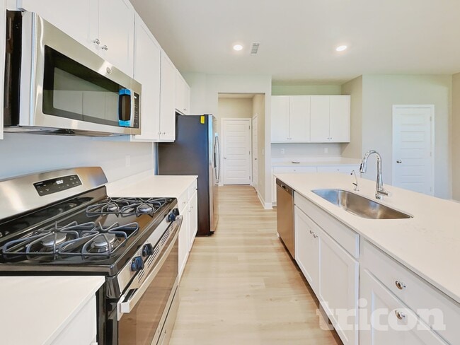 Photo - 4740 W Mineral Ln