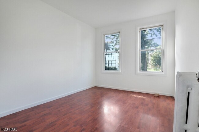 237 S Clinton St Unit 2
