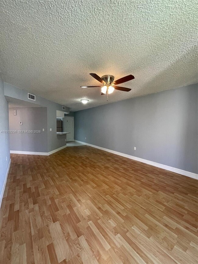 Building Photo - 8215 Lake Dr Unit 407