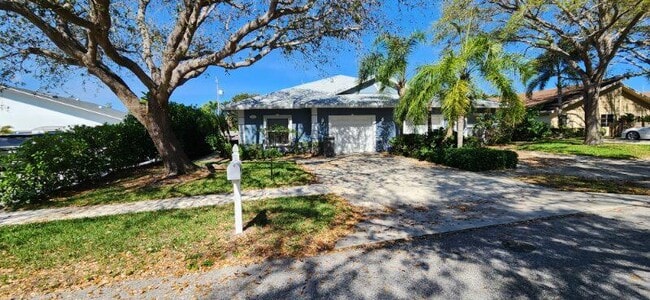 Photo - 2073 Cove Ln Townhome