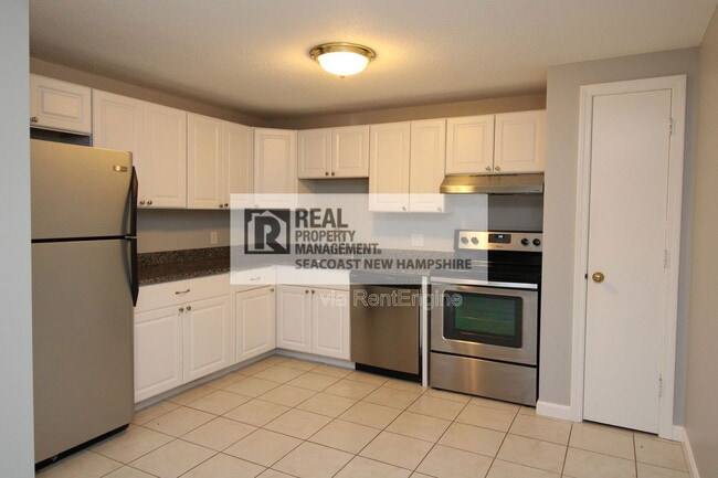 Photo - 912 White Cedar Blvd